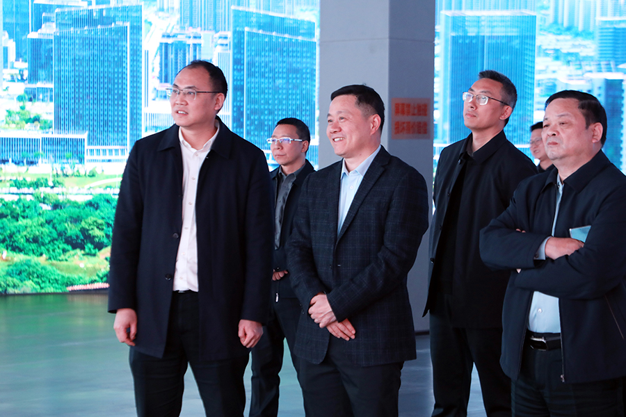 劉中杰調(diào)研全市國(guó)資國(guó)企工作并召開(kāi)座談會(huì)